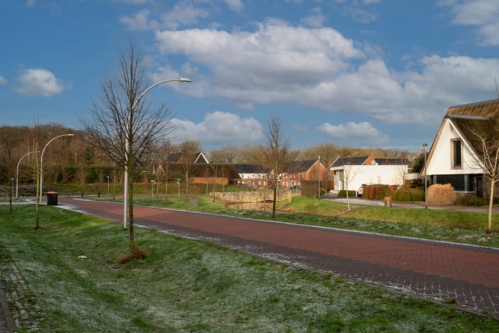 Foto 24 van Burcht 13