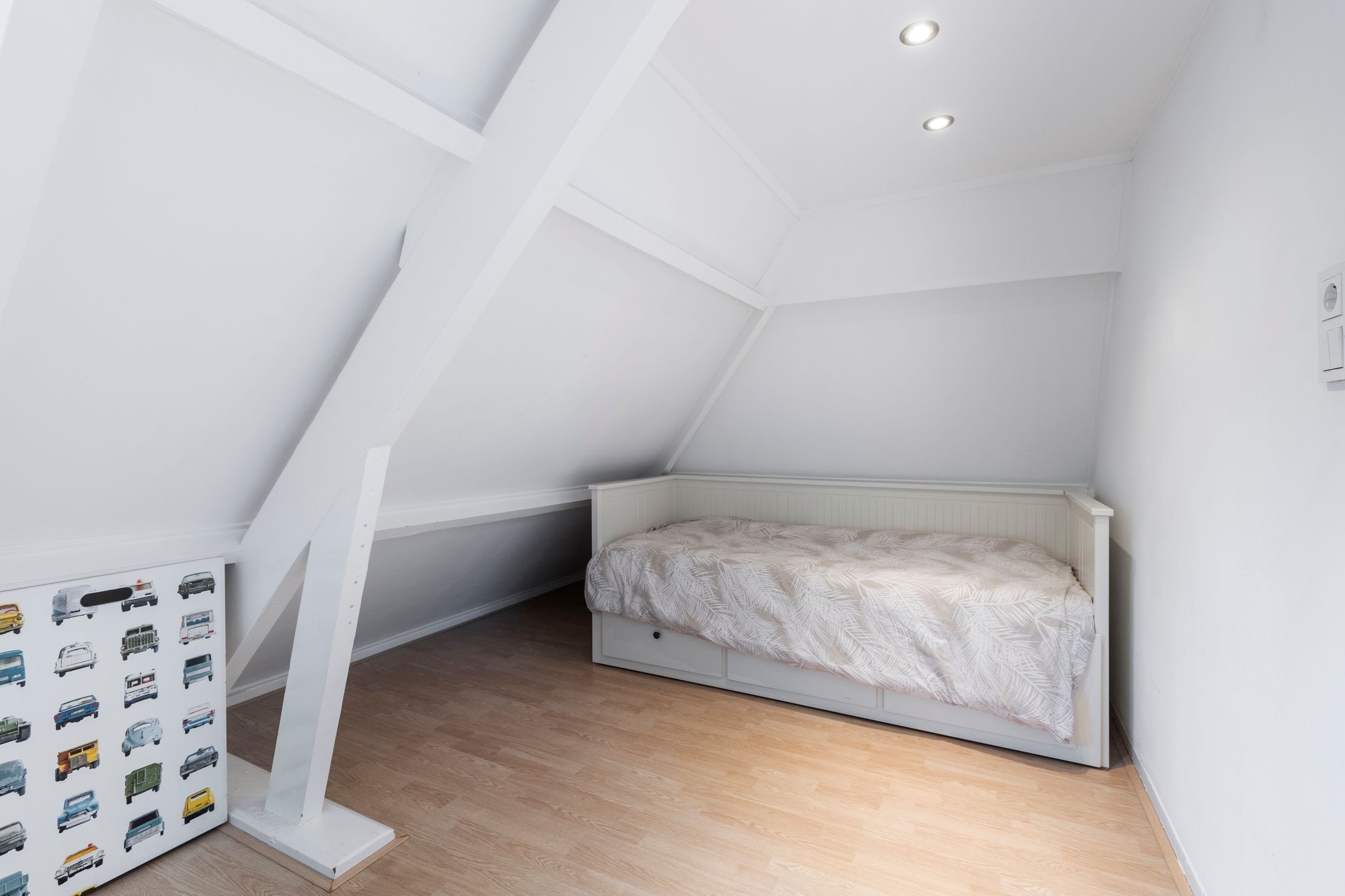 Foto 24 van Van Huutstraat 8