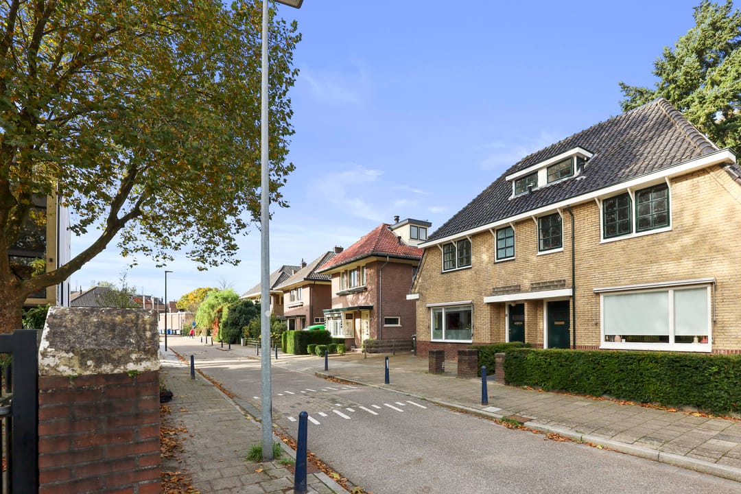 Foto 41 van Van Huutstraat 8