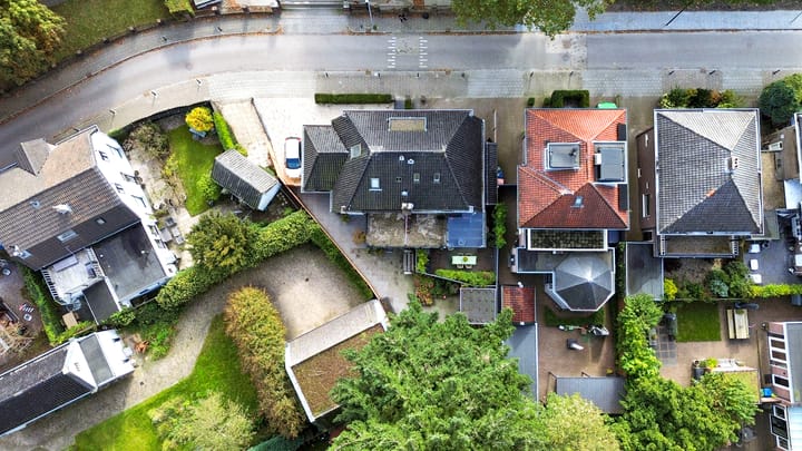 Foto 2 van Van Huutstraat 8