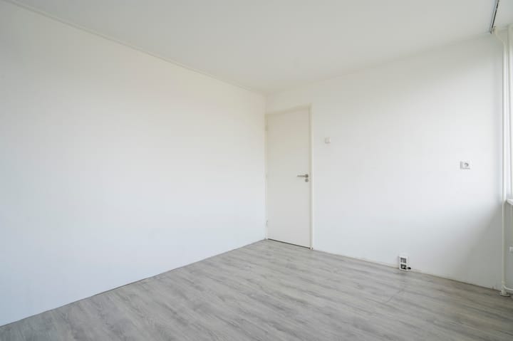 Foto 13 van Douwes Dekkerlaan 214