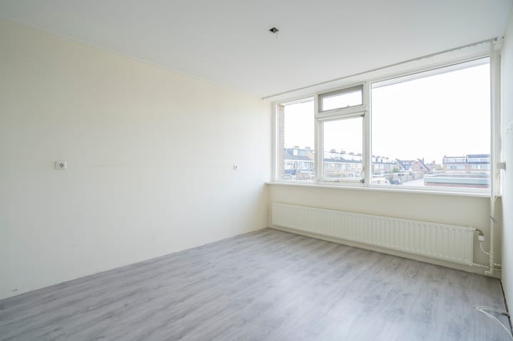 Foto 14 van Douwes Dekkerlaan 214