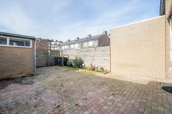 Foto 25 van Douwes Dekkerlaan 214