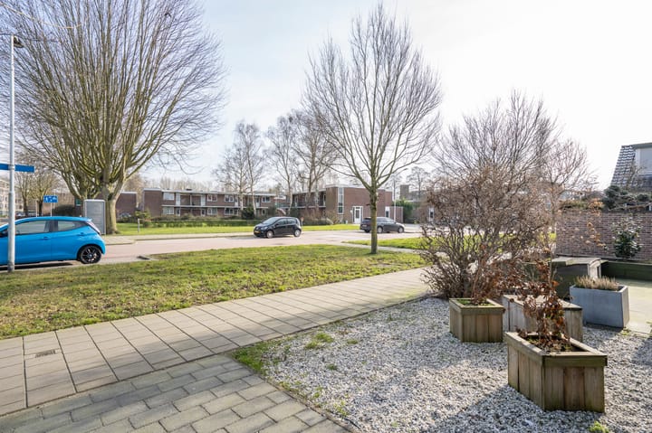 Foto 30 van Douwes Dekkerlaan 214