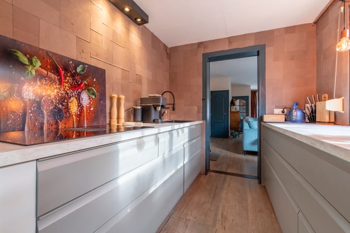 Foto 10 van De Savornin Lohmanstraat 84