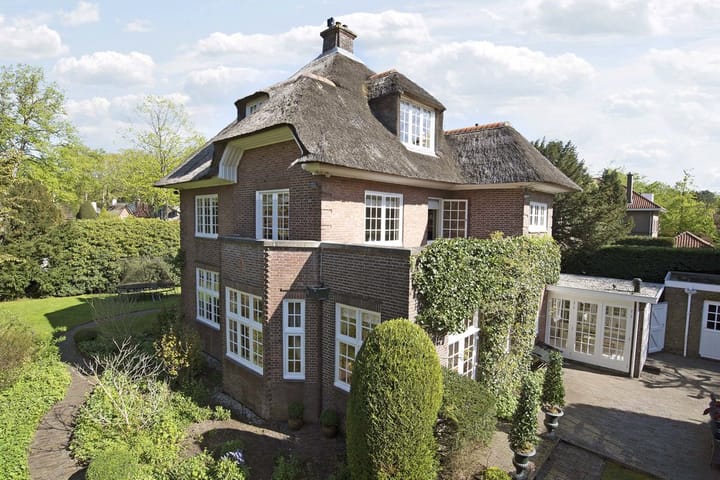 Foto 1 van Weteringlaan 11