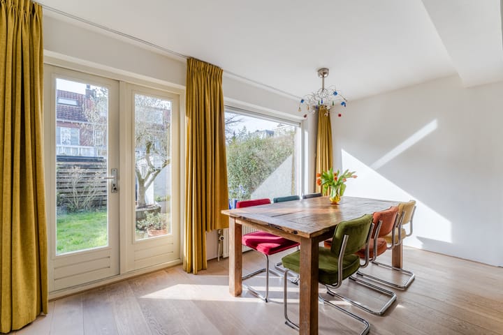 Foto 11 van Händelstraat 86