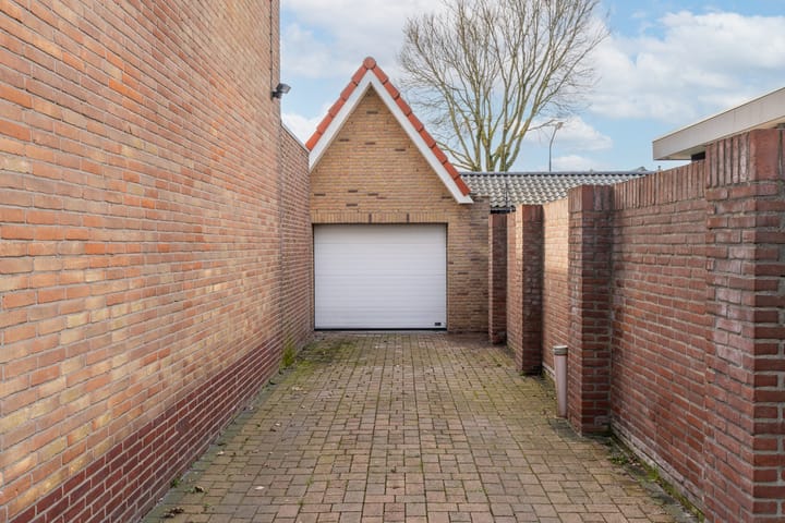 Foto 8 van Lindenheuvel 10