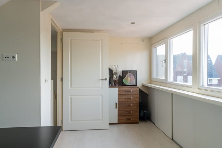 Foto 32 van Lindenheuvel 10