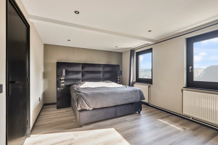 Foto 17 van Valkstraat 2