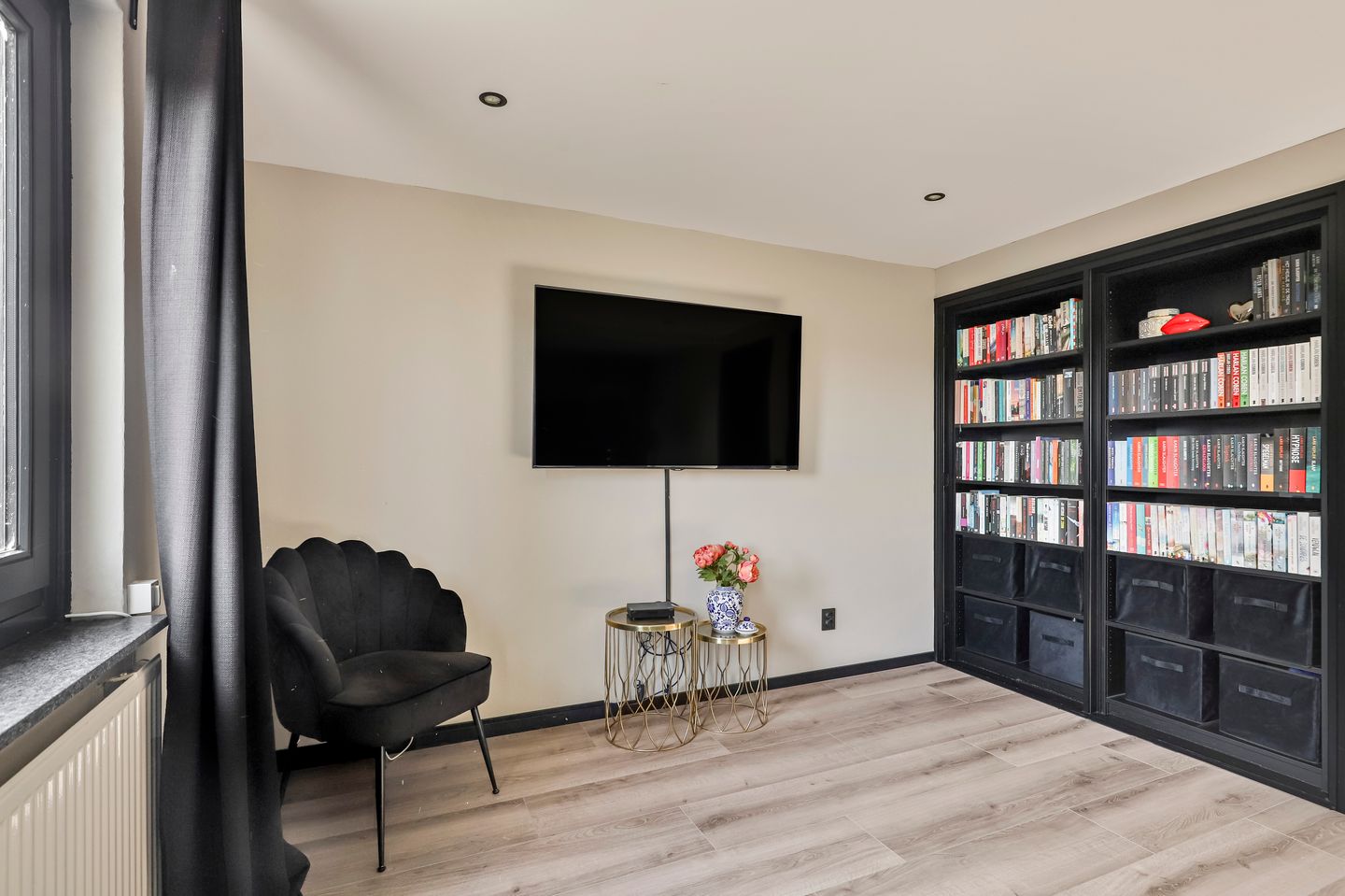 Foto 19 van Valkstraat 2