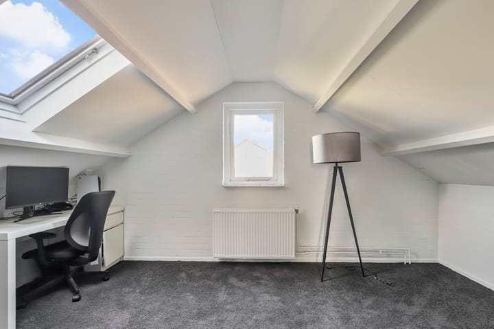 Foto 31 van Valkstraat 2