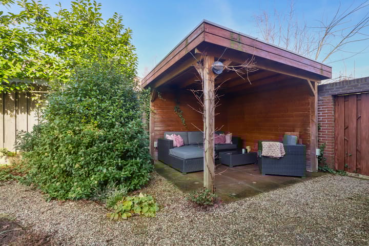 Foto 34 van Valkstraat 2