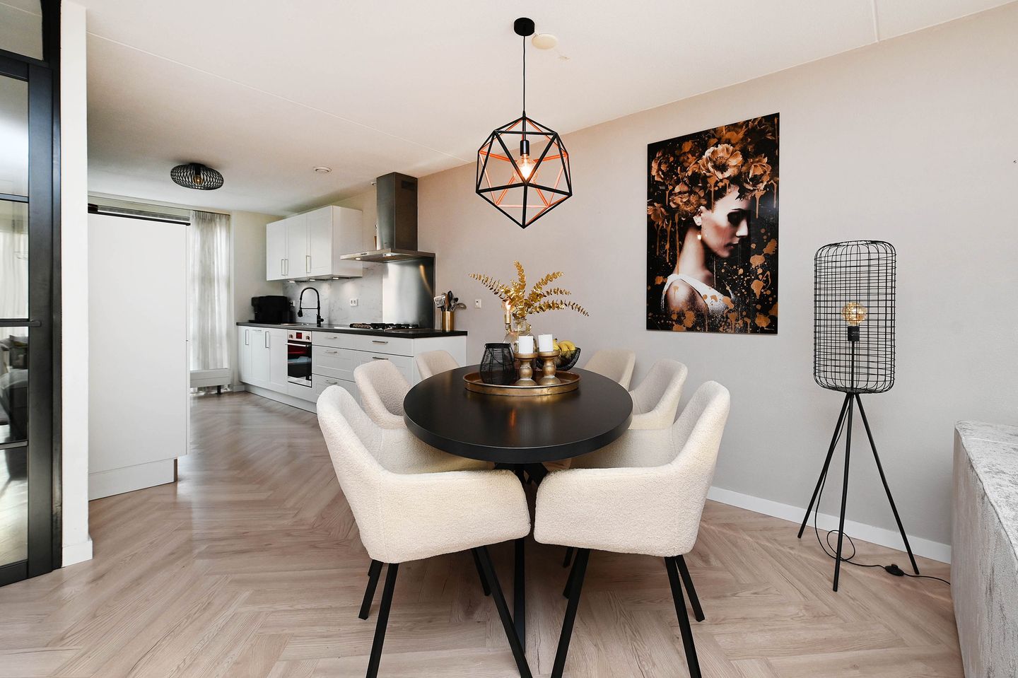 Photo 14 of Woudenbergstraat 26