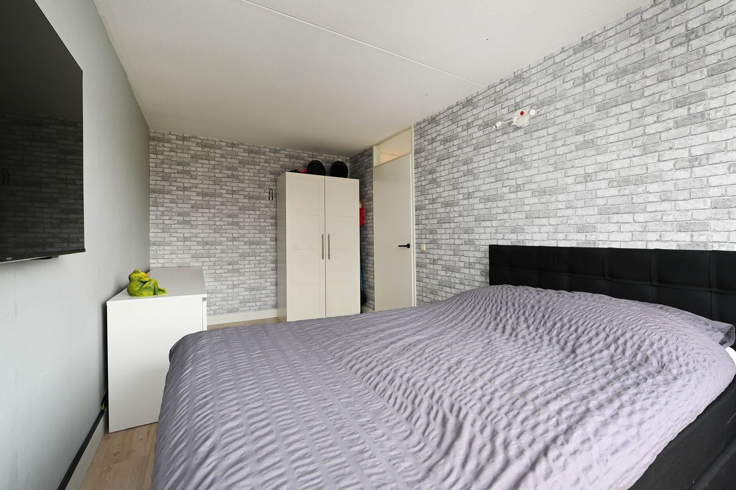 Photo 29 of Woudenbergstraat 26