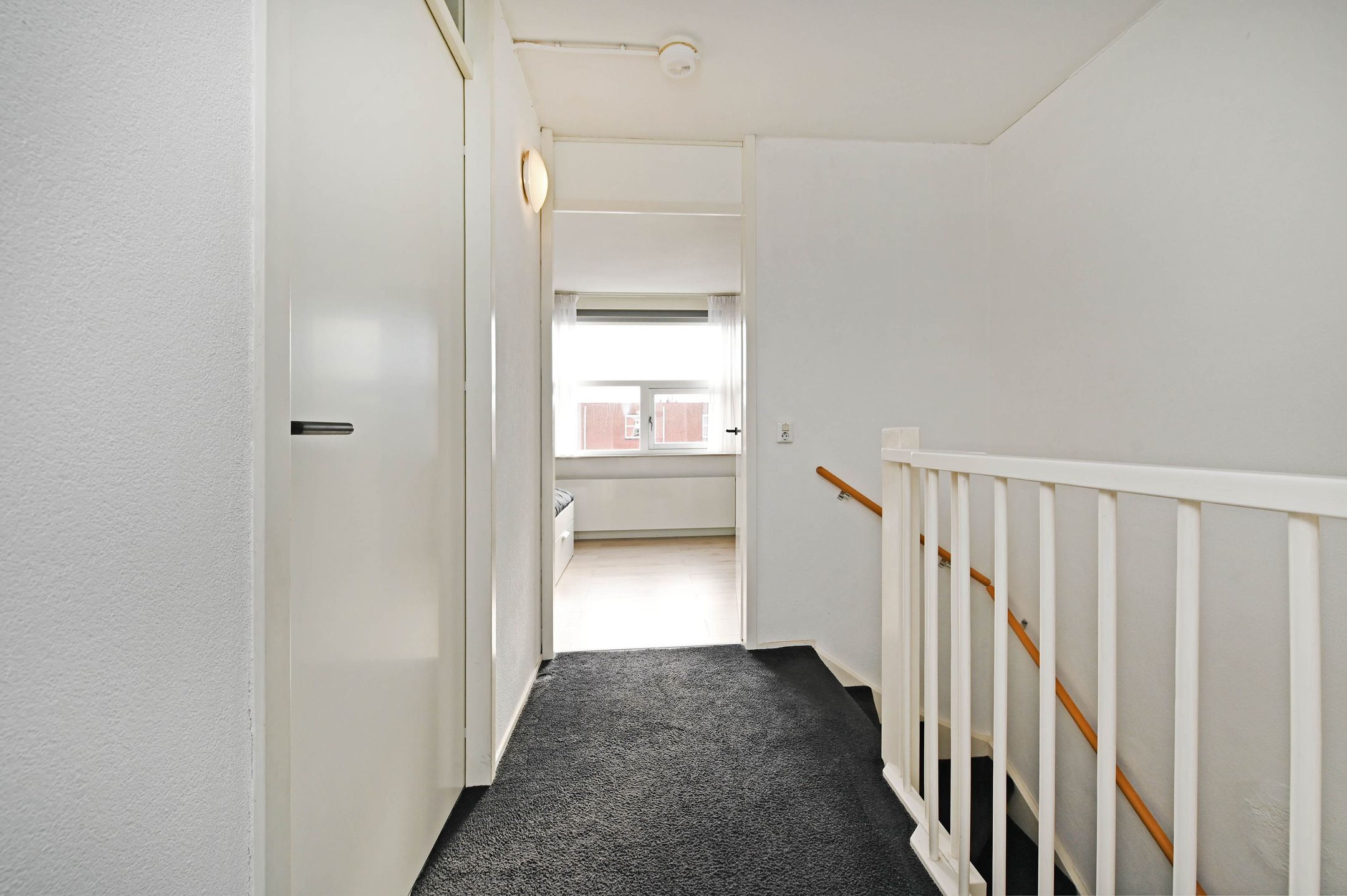 Photo 33 of Woudenbergstraat 26