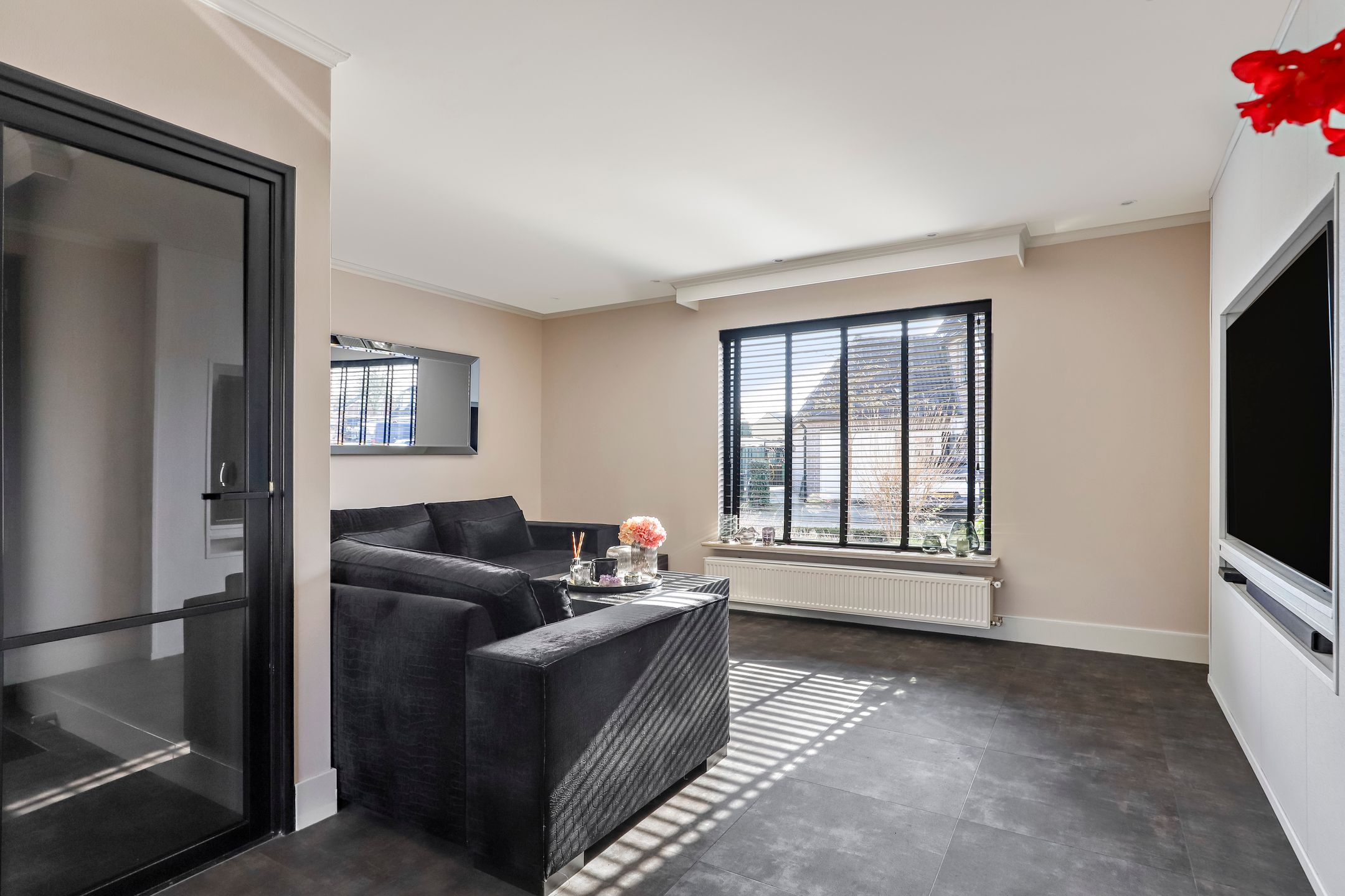 Foto 3 van Valkstraat 2