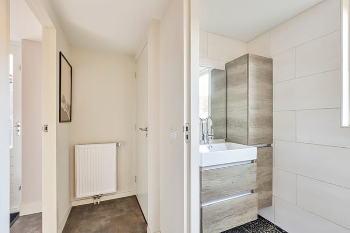 Foto 10 van Valkstraat 2