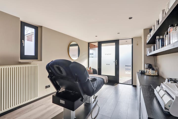 Foto 13 van Valkstraat 2