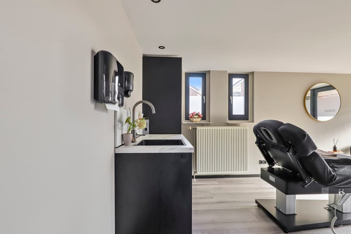 Foto 15 van Valkstraat 2