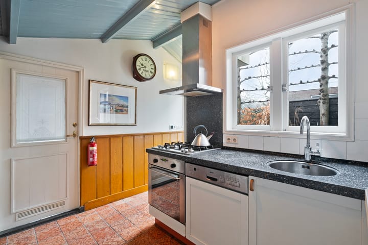 Foto 14 van Dorpsstraat 15