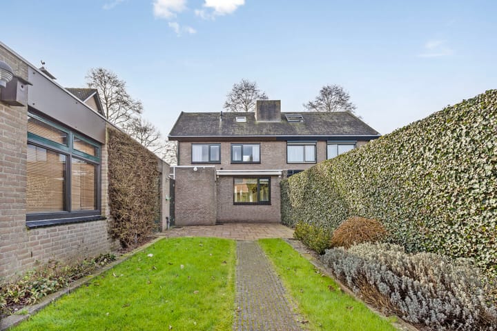 Foto 33 van Willibrordusweg 38-A