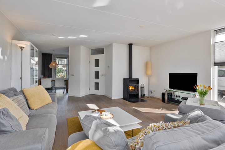 Foto 12 van Vincent van Goghlaan 39