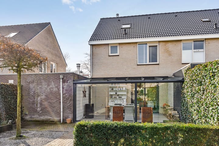 Foto 38 van Vincent van Goghlaan 39