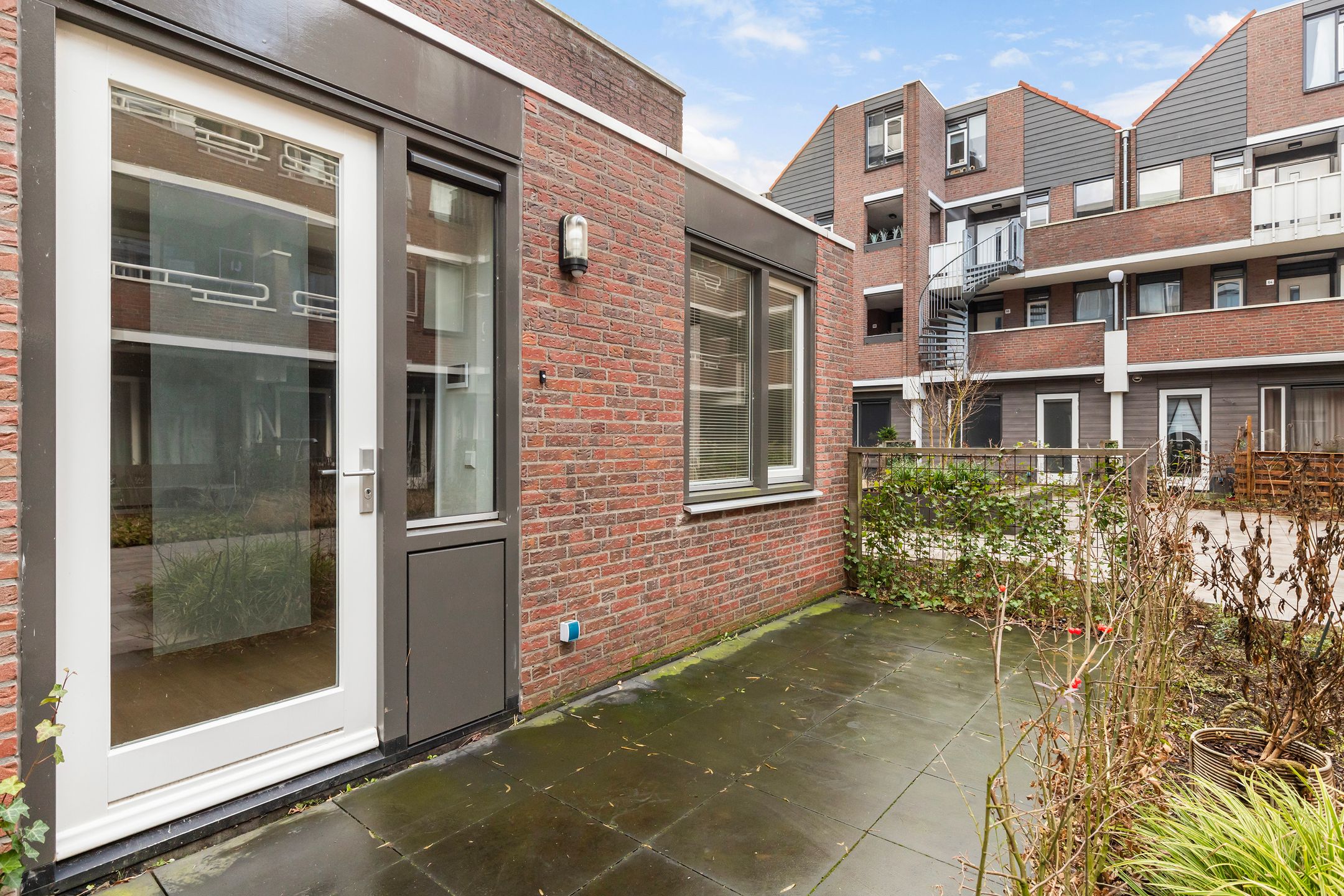 Foto 15 van Helfrichstraat 1-J