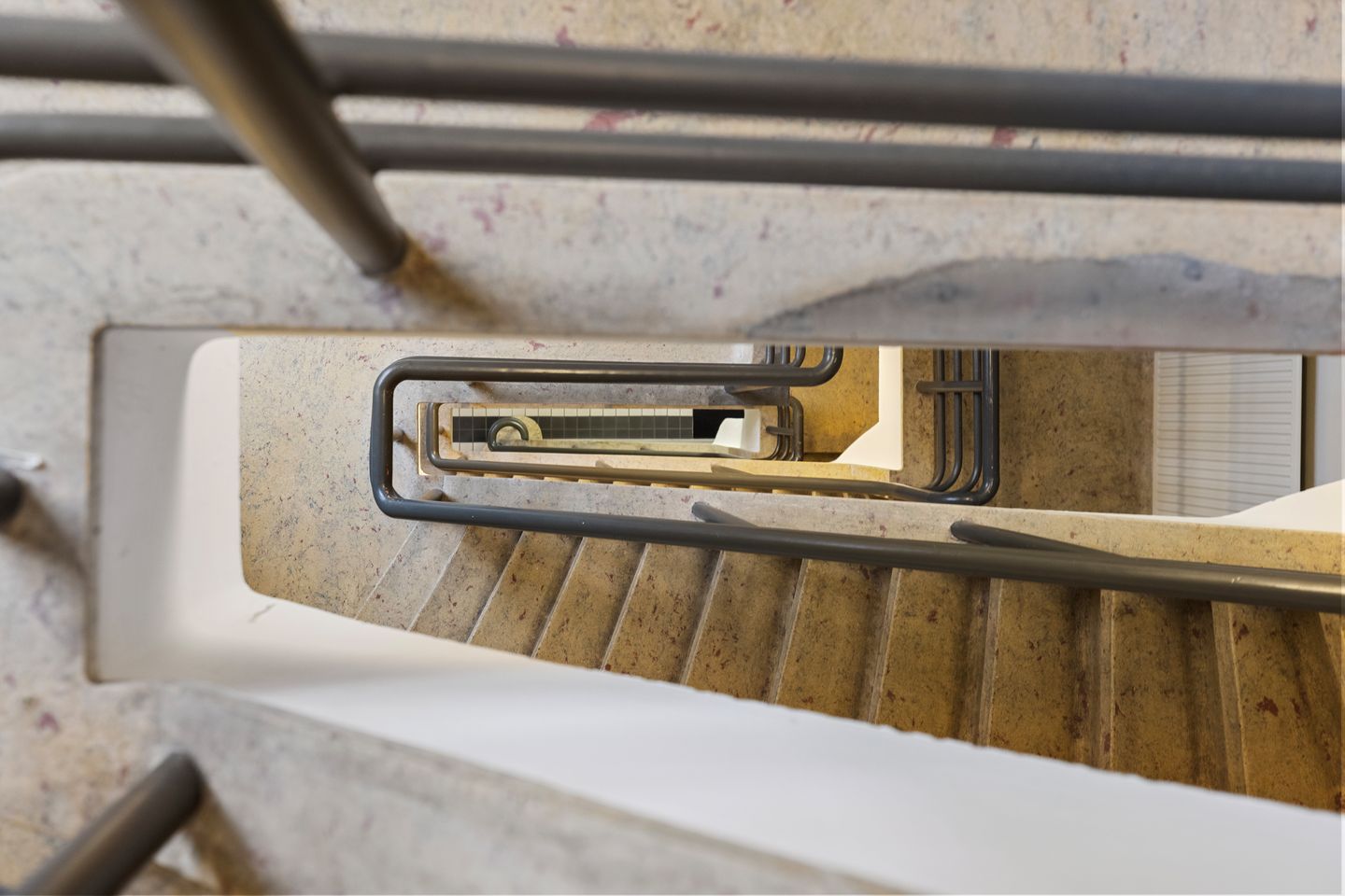 Foto 34 van Rochussenstraat 25-03