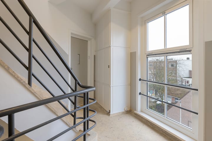 Foto 35 van Rochussenstraat 25-03