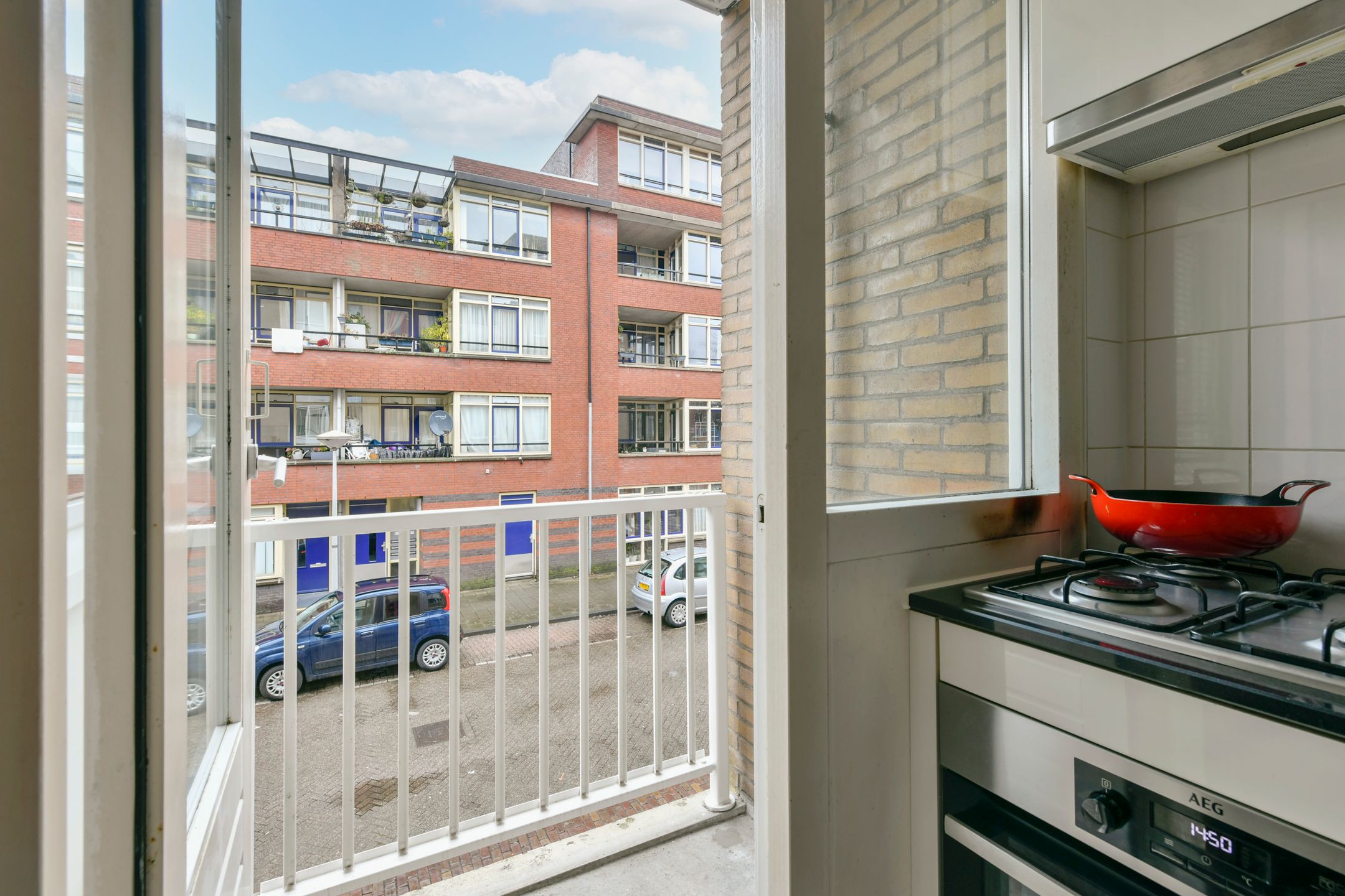 Photo 15 of Tweede Ceramstraat 18