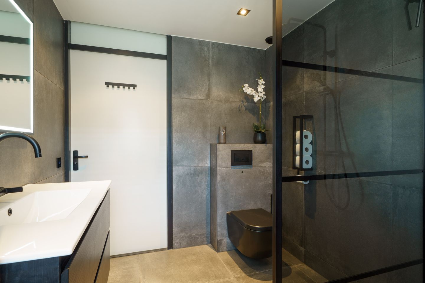 Photo 19 of Ed Hoornikstraat 10