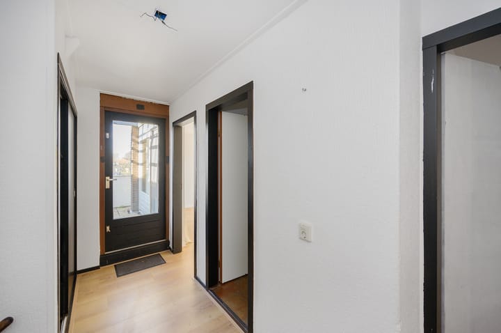 Foto 14 van Van Mandersloostraat 75