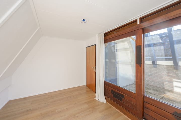 Foto 21 van Van Mandersloostraat 75