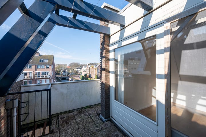 Foto 22 van Van Mandersloostraat 75