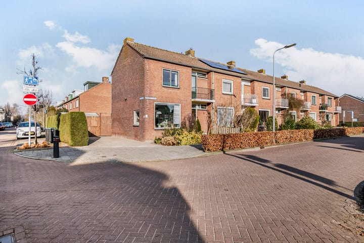 Foto 1 van Karel Doormanlaan 70