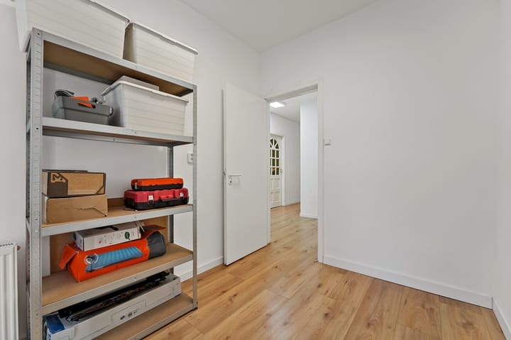 Foto 24 van Van den Boschstraat 230