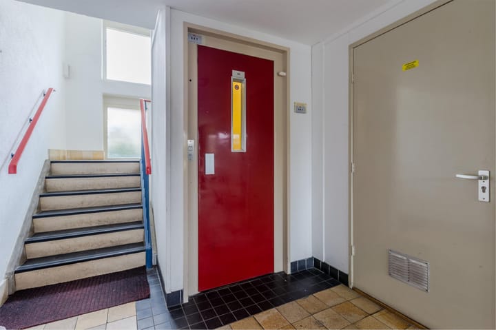 Foto 26 van Middenlaan 25