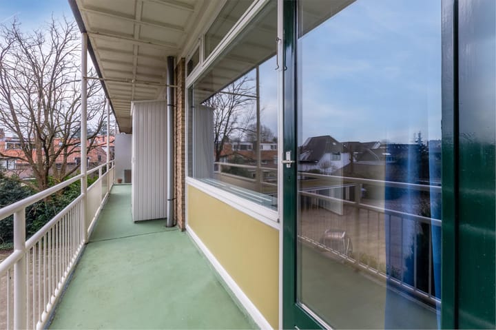 Foto 43 van Middenlaan 25