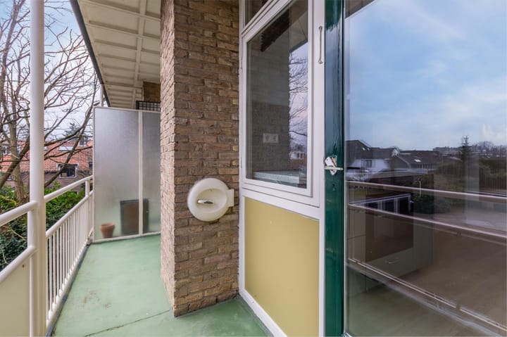 Foto 44 van Middenlaan 25