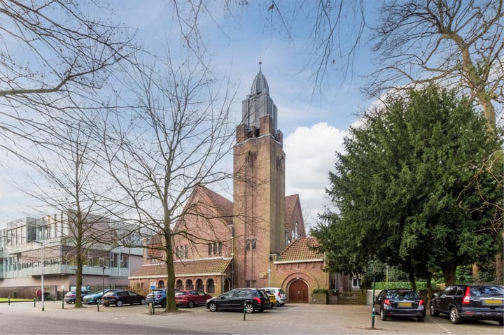 Foto 60 van Middenlaan 25