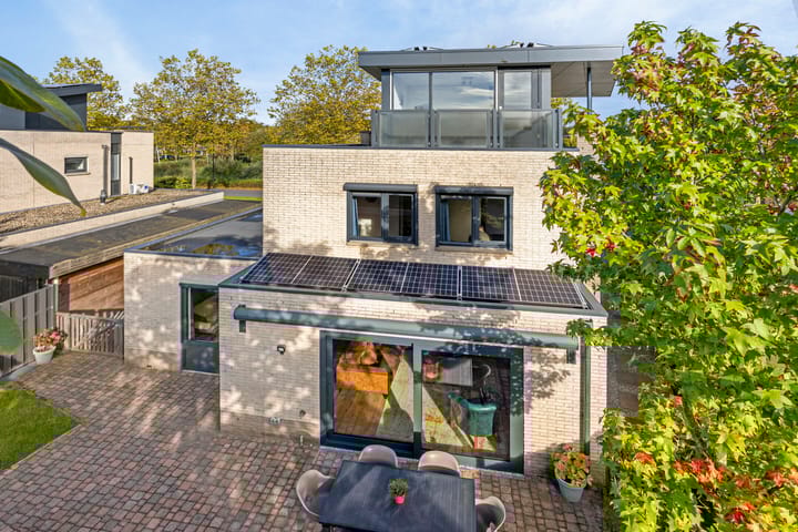 Foto 32 van Alphons Diepenbrocklaan 6