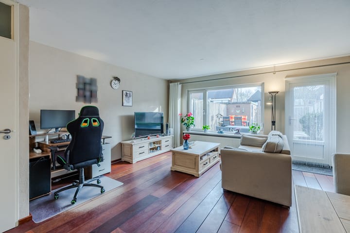 Foto 3 van Fokkemast 17