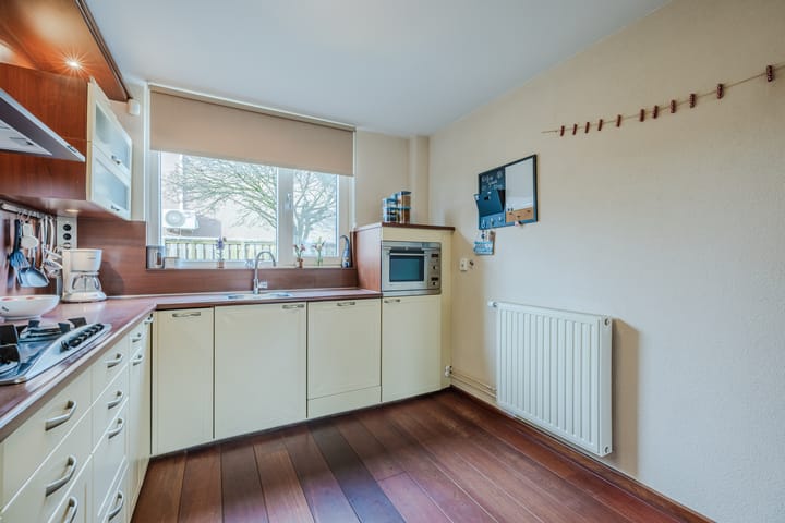 Photo 11 of Fokkemast 17