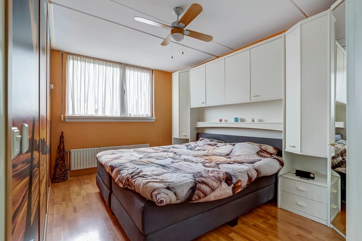 Foto 20 van De Casembrootstraat 5