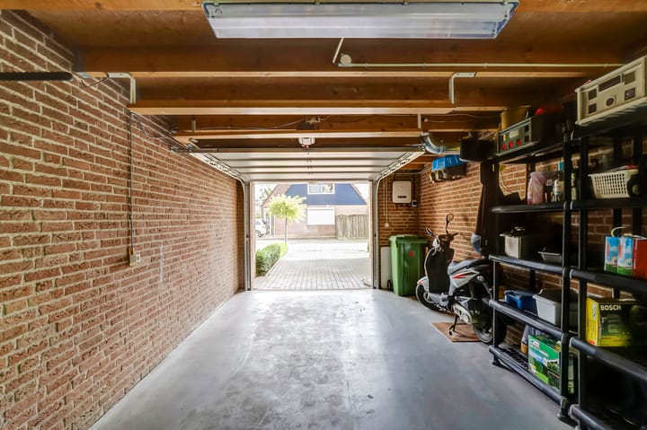 Foto 36 van De Casembrootstraat 5