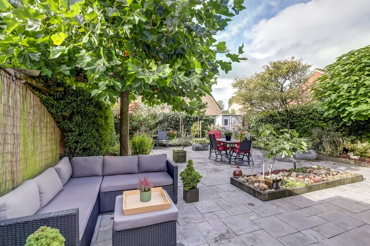 Foto 37 van De Casembrootstraat 5