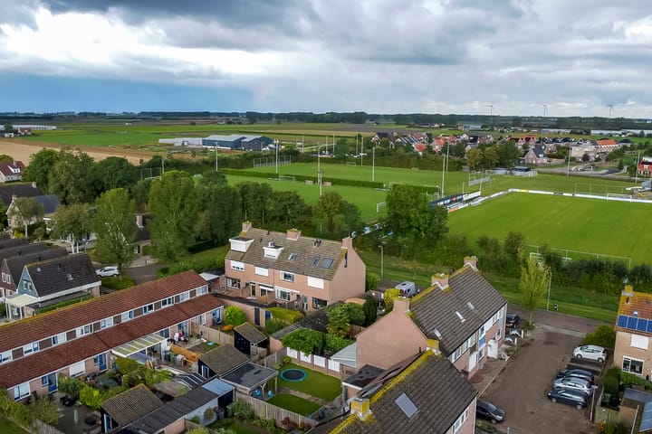 Foto 51 van De Casembrootstraat 5