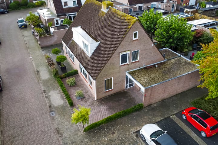 Foto 53 van De Casembrootstraat 5